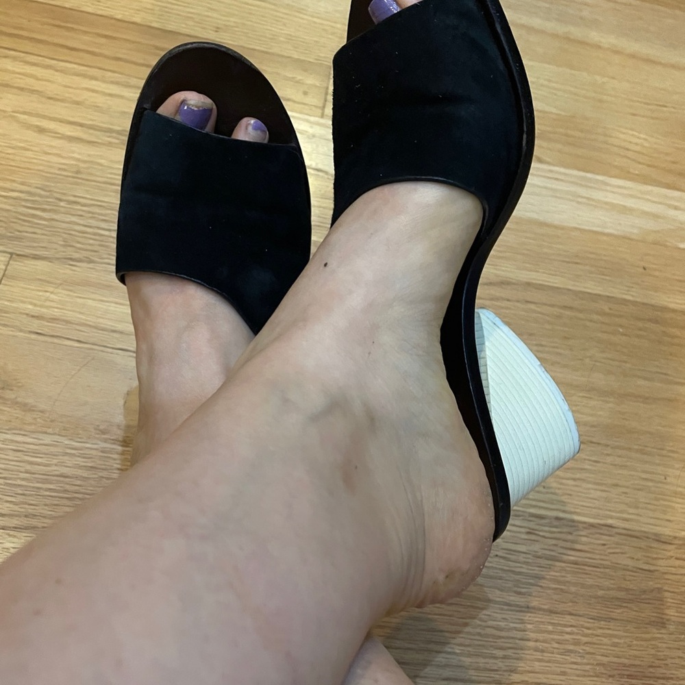 Mercedes Castillo black suede mules/shoes/slides/heels! Made in Brazil.